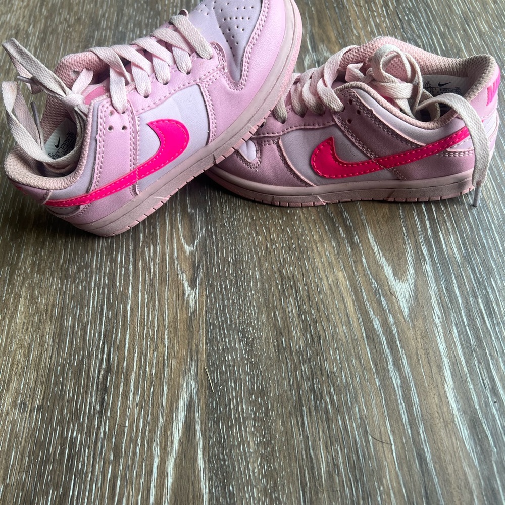 Nike Kids Light Pink and Hot Pink Sneakers - Picture 2 of 5
